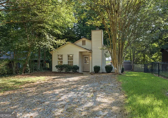 Photo 2 of Single family home for sale at 2665 Pilgrim Ml Rd, Cumming, GA 30041 | MLS# 10840434 | Listing updated on 2026-09-06