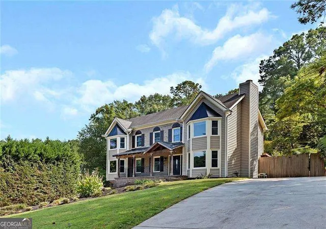 Photo 3 of Single family home for sale at 1472 Triple Crk Ct NW, Kennesaw, GA 30144 | MLS# 10848031 | Listing updated on 2026-10-01