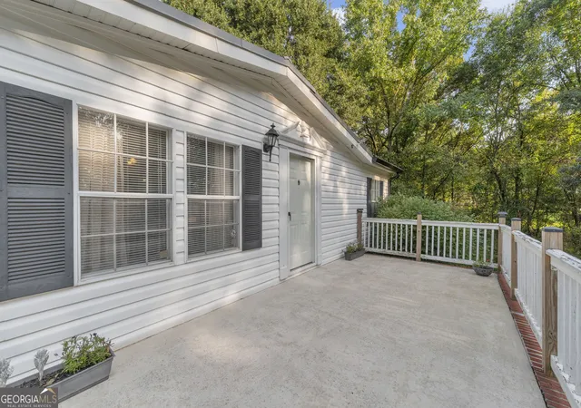 Photo 3 of Manufactured home for sale at 763 Akins Lunsford Rd, Canon, GA 30520 | MLS# 10847390 | Listing updated on 2026-09-30