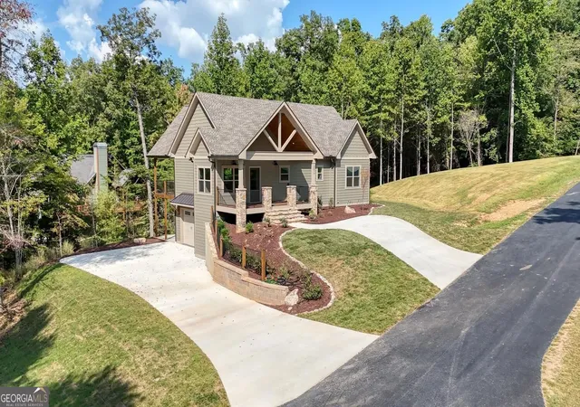 Photo 1 of Single family home for sale at 2079 Almont Rd, Young Harris, GA 30582 | MLS# 10839408 | Listing updated on 2026-09-04