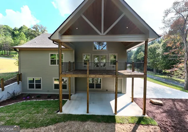 Photo 3 of Single family home for sale at 2079 Almont Rd, Young Harris, GA 30582 | MLS# 10839408 | Listing updated on 2026-09-04