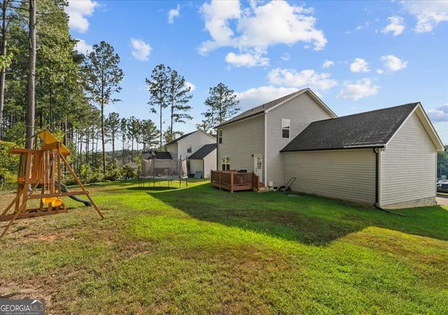 Photo 2 of Single family home for sale at 3210 Crow Rd Ne, Dalton, GA 30721 | MLS# 10842781 | Listing updated on 2026-10-09