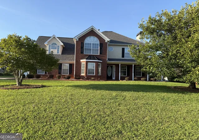Photo 1 of Single family home for sale at 152 Moss Pointe Dr, Mcdonough, GA 30253 | MLS# 10841434 | Listing updated on 2026-09-21