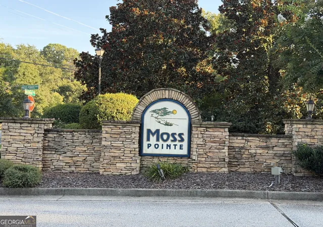 Photo 2 of Single family home for sale at 152 Moss Pointe Dr, Mcdonough, GA 30253 | MLS# 10841434 | Listing updated on 2026-09-21
