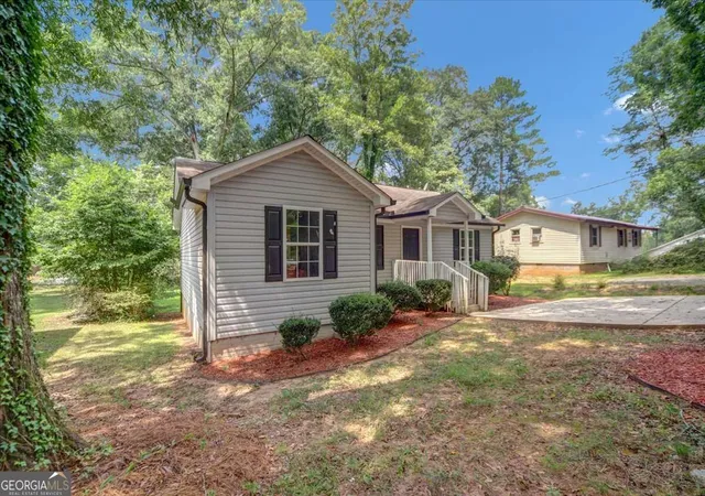 Photo 2 of Single family home for sale at 51 Johnson, Newnan, GA 30263 | MLS# 10840299 | Listing updated on 2026-09-18