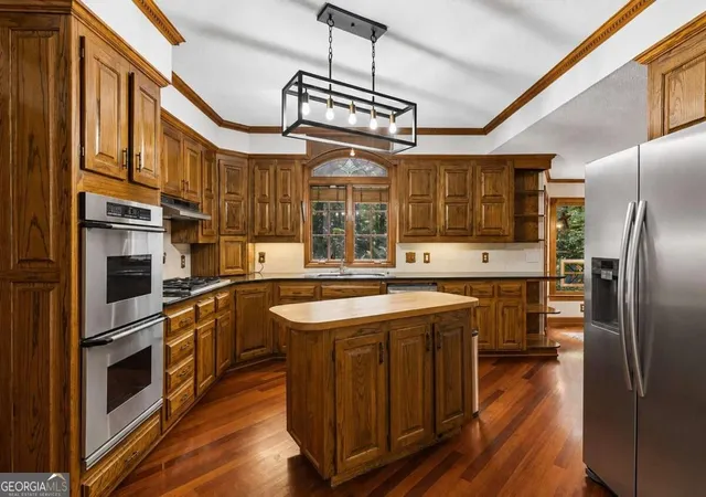 Photo 2 of Sale Pending at 385 Hicks Farm Rd NW, Acworth, GA 30102 | MLS# 10843793 | Listing updated on 2026-09-15