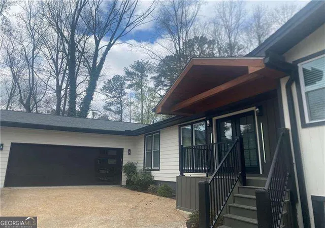 Photo 1 of Single family home for sale at 2281 Fox Hound Pkwy, Marietta, GA 30062 | MLS# 10838056 | Listing updated on 2026-09-16