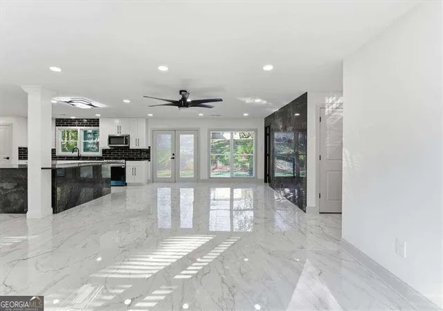 Photo 3 of Single family home for sale at 2281 Fox Hound Pkwy, Marietta, GA 30062 | MLS# 10838056 | Listing updated on 2026-09-16