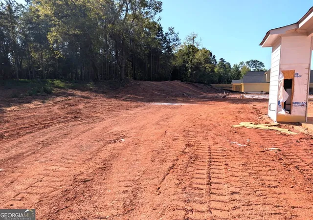 Photo 3 of Single family home for sale at 4570 Greyson Manor Dr, Cumming, GA 30041 | MLS# 10837739 | Listing updated on 2026-09-15