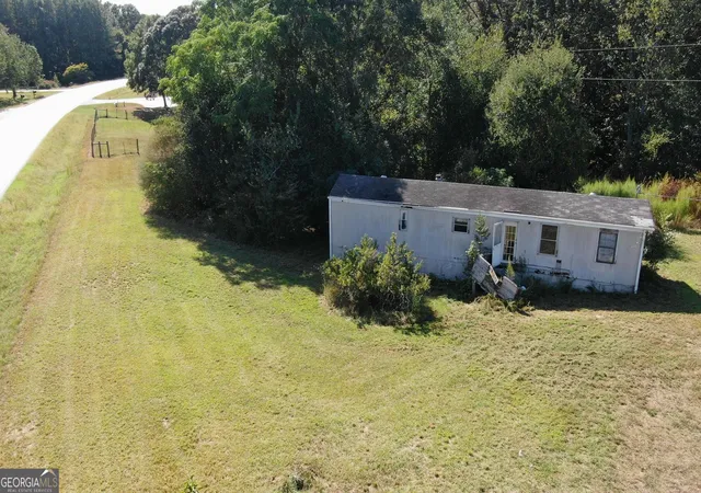 Photo 3 of Manufactured home for sale at 5401 Hwy 174 No St Suffix, Danielsville, GA 30633 | MLS# 10848897 | Listing updated on 2026-09-28