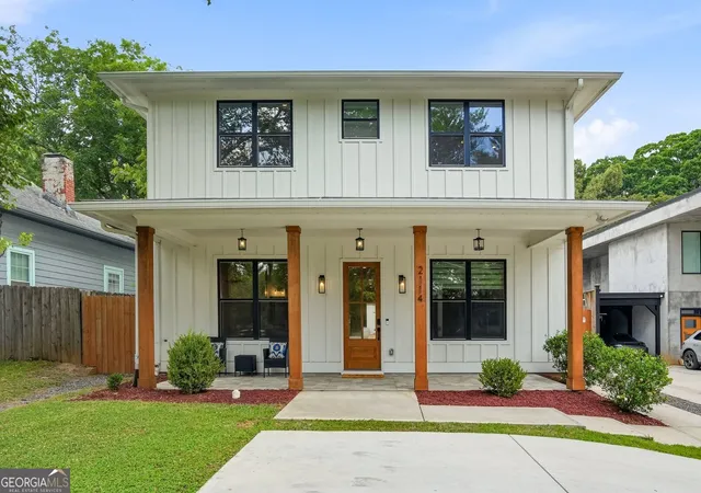 Photo 1 of Single family home for sale at 2114 Memorial Dr Se, Atlanta, GA 30317 | MLS# 10849540 | Listing updated on 2026-10-03