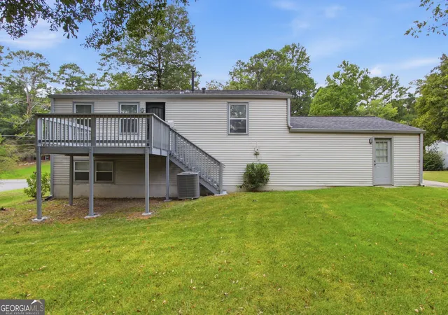 Photo 4 of Single family home for sale at 3724 Bramblevine Cir, Lithonia, GA 30038 | MLS# 10844737 | Listing updated on 2026-09-24