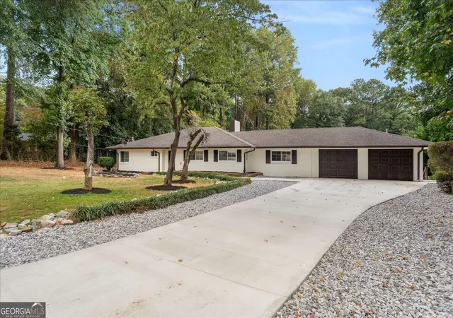 Photo 2 of Single family home for sale at 2410 Rugby Ave, Atlanta, GA 30337 | MLS# 10842960 | Listing updated on 2026-09-10