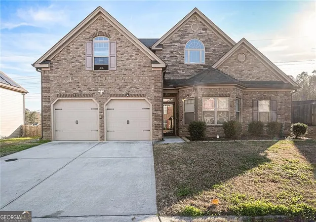 Photo 2 of Single family home for sale at 2495 Brittany Park Ln, Ellenwood, GA 30294 | MLS# 10842635 | Listing updated on 2026-09-23