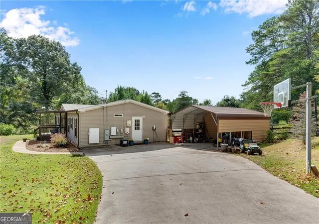 Photo 3 of Single family home for sale at 4353 Flatbottom Rd, Ball Ground, GA 30107 | MLS# 10850503 | Listing updated on 2026-10-05