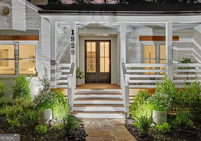 Photo 2 of Mansion for sale at 1929 Lenox Rd Ne, Atlanta, GA 30306 | MLS# 10840537 | Listing updated on 2026-09-12