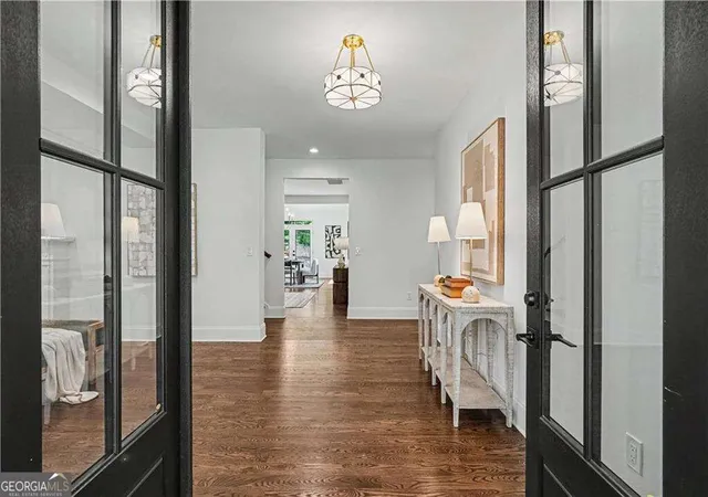 Photo 4 of Single family home for sale at 1929 Lenox Rd NE, Atlanta, GA 30306 | MLS# 10840537 | Listing updated on 2026-10-02