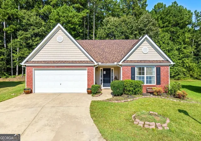 Photo 2 of Single family home for sale at 106 Jack Ct, Dallas, GA 30157 | MLS# 10852750 | Listing updated on 2026-10-08
