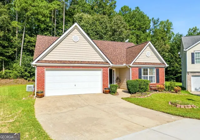 Photo 3 of Single family home for sale at 106 Jack Ct, Dallas, GA 30157 | MLS# 10852750 | Listing updated on 2026-10-08