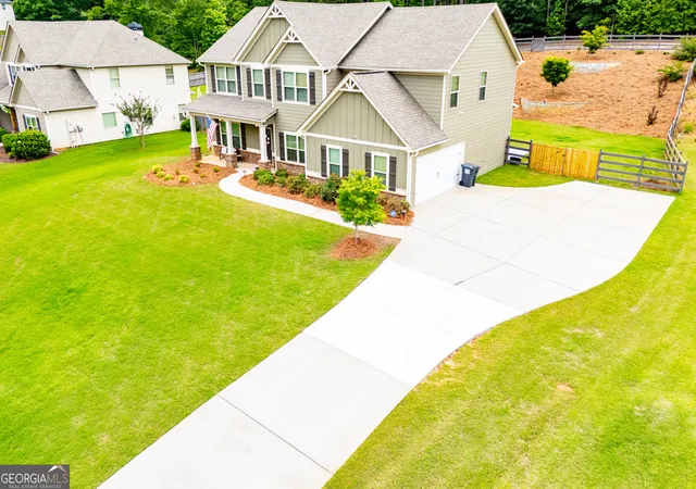 Photo 3 of Single family home for sale at 152 Grayson Myers Dr, Villa Rica, GA 30180 | MLS# 10775144 | Listing updated on 2026-09-25