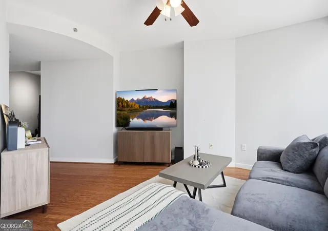 Photo 2 of Condo for sale at 3338 Peachtree Rd Ne #1804, Atlanta, GA 30326 | MLS# 10836469 | Listing updated on 2026-09-14