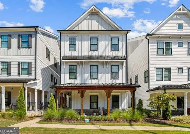 Photo 1 of Townhouse for sale at 3162 Webb Rd #8B, Milton, GA 30004 | MLS# 10841142 | Listing updated on 2026-09-16
