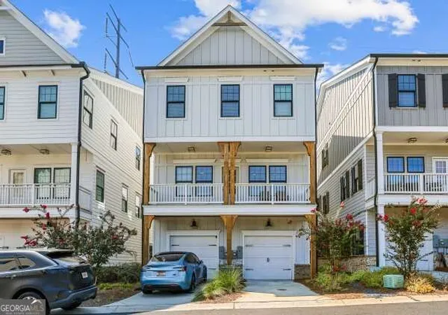 Photo 2 of Townhouse for sale at 3162 Webb Rd #8B, Milton, GA 30004 | MLS# 10841142 | Listing updated on 2026-09-16