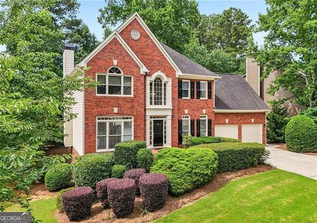 Photo 2 of Single family home for sale at 7215 Amberleigh Way, Johns Creek, GA 30097 | MLS# 10838333 | Listing updated on 2026-09-16