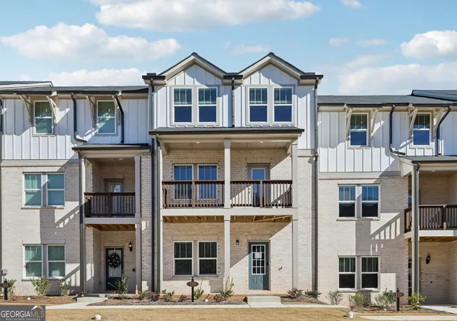 Photo 3 of Townhouse for sale at 427 Elise Way, Lawrenceville, GA 30045 | MLS# 10844344 | Listing updated on 2026-09-11