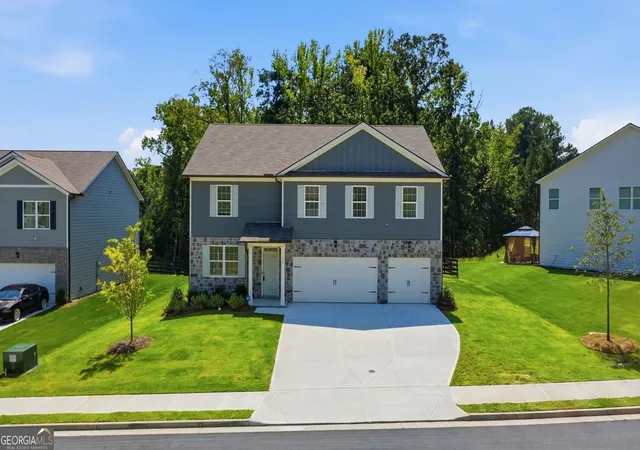 Photo 1 of Single family home for sale at 115 Crooked Lake Park, Villa Rica, GA 30180 | MLS# 10842333 | Listing updated on 2026-09-14