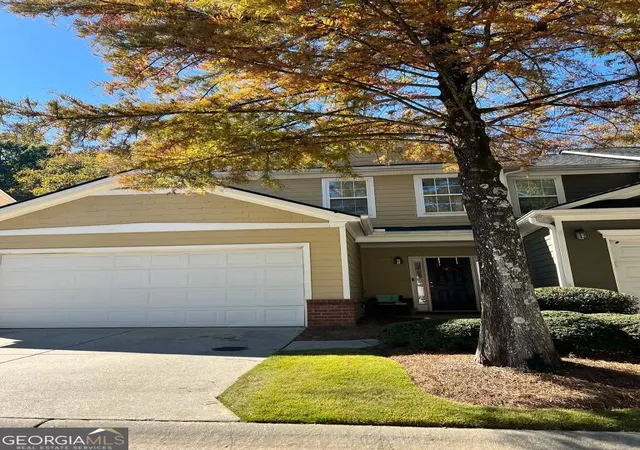 Photo 1 of Townhouse for sale at 5600 Suttles Dr SW, Atlanta, GA 30331 | MLS# 10880448 | Listing updated on 2026-10-28
