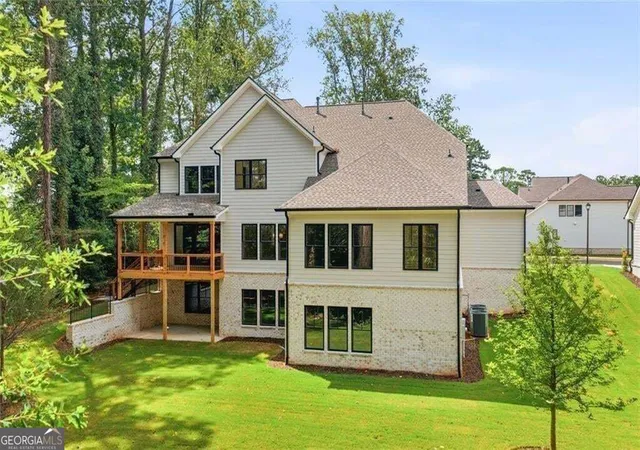 Photo 4 of Single family home for sale at 1992 Highgrove Ct, Atlanta, GA 30345 | MLS# 10728264 | Listing updated on 2026-10-09
