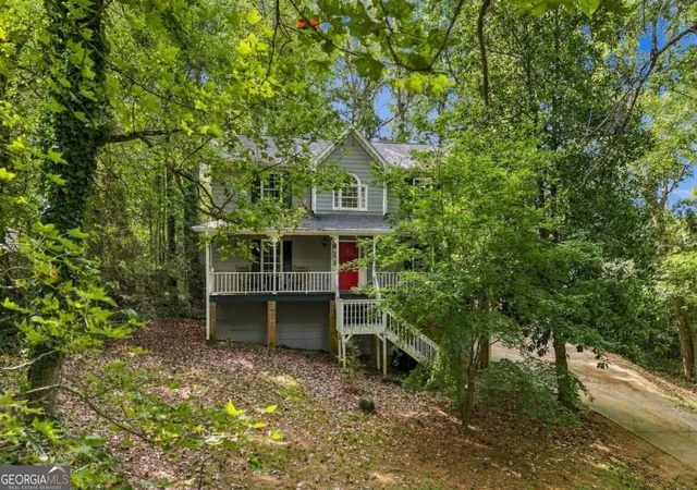 Photo 1 of Single family home for sale at 3095 Chelsea Ln, Acworth, GA 30102 | MLS# 10852246 | Listing updated on 2026-10-08