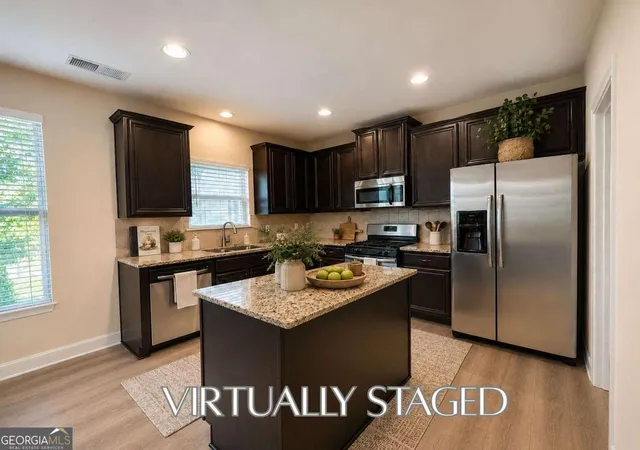 Photo 3 of Single family home for sale at 1530 Brushfoot Trl, Suwanee, GA 30024 | MLS# 10823434 | Listing updated on 2026-09-28