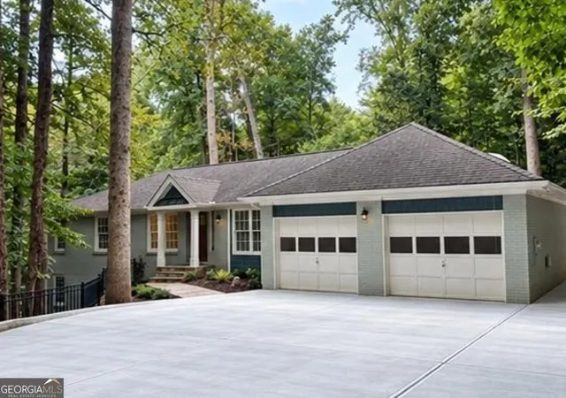 Photo 2 of Single family home for sale at 415 Forest Hills Dr, Sandy Springs, GA 30342 | MLS# 10826542 | Listing updated on 2026-09-10