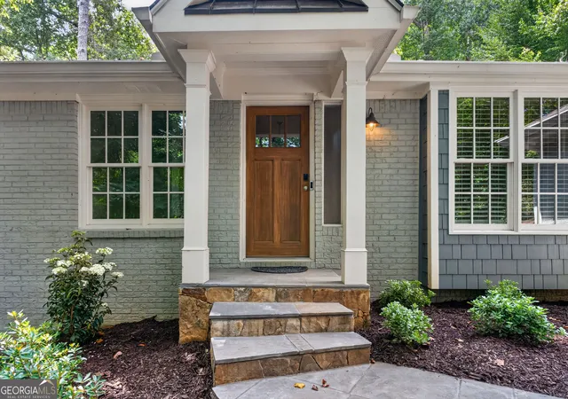 Photo 4 of Single family home for sale at 415 Forest Hills Dr, Sandy Springs, GA 30342 | MLS# 10826542 | Listing updated on 2026-09-10