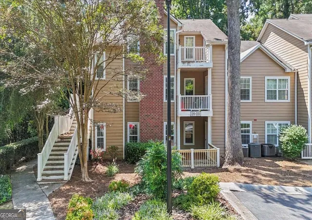 Photo 2 of Condo for sale at 2210 River Hts Ct Se, Marietta, GA 30067 | MLS# 10838175 | Listing updated on 2026-09-16