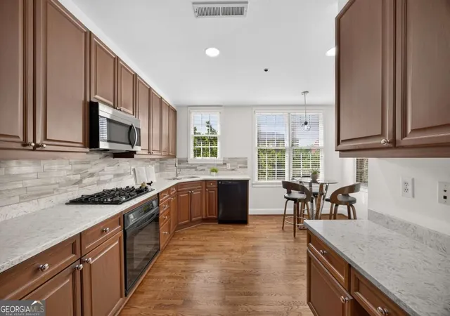 Photo 2 of Single family home for sale at 1735 Peachtree St NE #327, Atlanta, GA 30309 | MLS# 10837752 | Listing updated on 2026-09-15