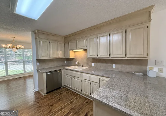 Photo 3 of Single family home for sale at 120 Warpaint Ln, Westminster, SC 29693 | MLS# 10831934 | Listing updated on 2026-09-07