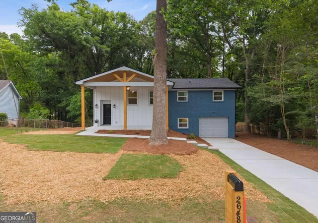 Photo 1 of Single family home for sale at 2648 Crestdale Cir Se, Atlanta, GA 30316 | MLS# 10824035 | Listing updated on 2026-09-10
