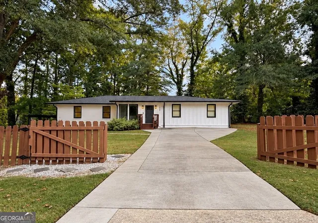 Photo 1 of Single family home for sale at 1558 Alverado Way, Decatur, GA 30032 | MLS# 10837545 | Listing updated on 2026-09-24