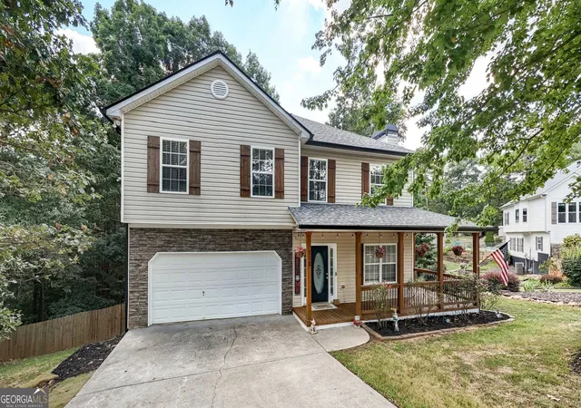 Photo 2 of Single family home for sale at 118 Nelson Oaks Dr, Ball Ground, GA 30107 | MLS# 10838471 | Listing updated on 2026-09-18