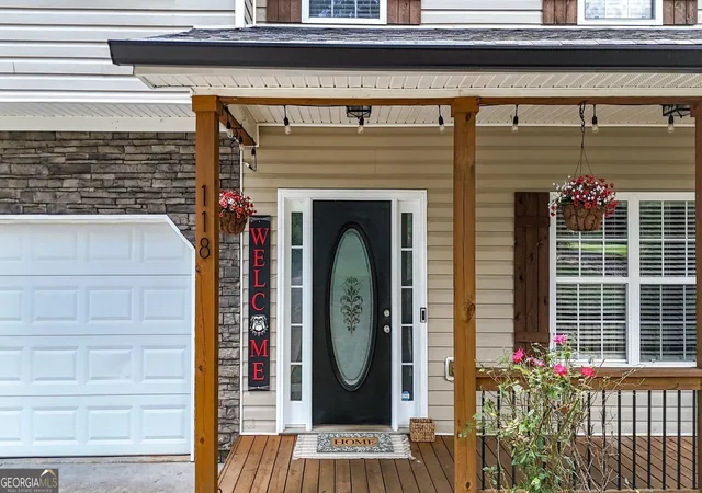 Photo 3 of Single family home for sale at 118 Nelson Oaks Dr, Ball Ground, GA 30107 | MLS# 10838471 | Listing updated on 2026-09-18
