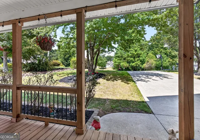 Photo 4 of Single family home for sale at 118 Nelson Oaks Dr, Ball Ground, GA 30107 | MLS# 10838471 | Listing updated on 2026-09-18