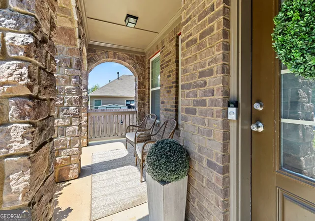 Photo 3 of Single family home for sale at 731 Red Wolf Run, South Fulton, GA 30349 | MLS# 10845347 | Listing updated on 2026-10-09