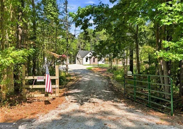 Photo 3 of Single family home for sale at 378 Ficklen Pl, Canton, GA 30114 | MLS# 10843082 | Listing updated on 2026-09-24