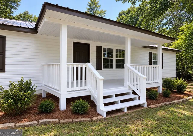 Single family home for sale at 2392 Hancock Dr, Social Circle, GA 30025 | MLS# 10841248