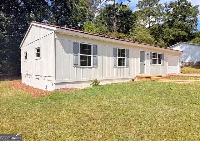 Photo 4 of Single family home for sale at 280 Stonehenge Way, Athens, GA 30606 | MLS# 10849360 | Listing updated on 2026-10-04