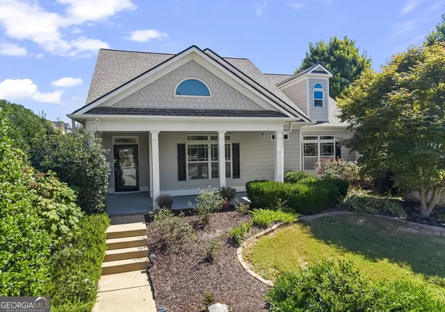 Photo 3 of Single family home for sale at 152 Stonebridge Xing, Newnan, GA 30265 | MLS# 10844493 | Listing updated on 2026-09-25