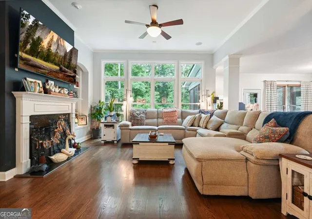Photo 4 of Single family home for sale at 130 Newcastle Walk, Woodstock, GA 30188 | MLS# 10814022 | Listing updated on 2026-09-11